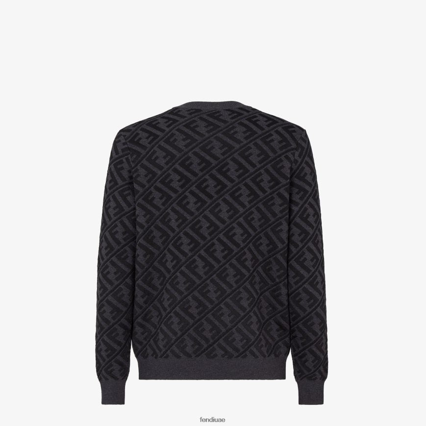 Fendi Men's Black Wool sweater