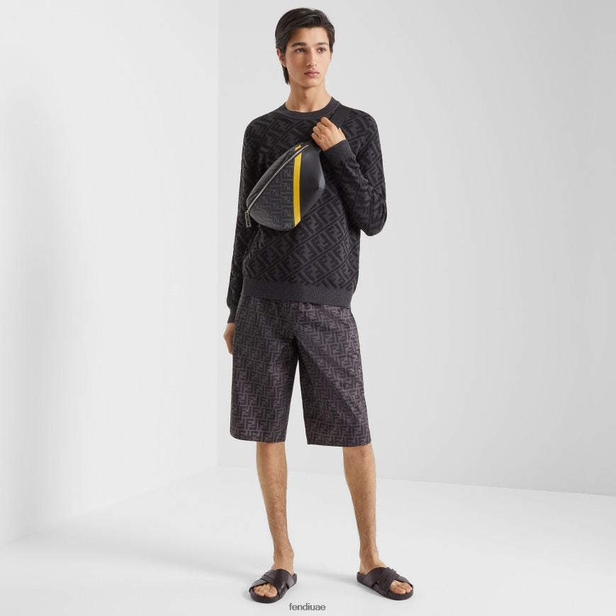 Fendi Men's Black Wool sweater