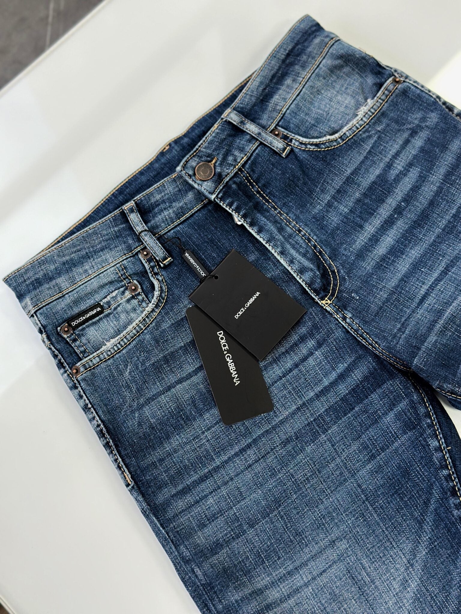 5-pocket denim jeans with DG logo